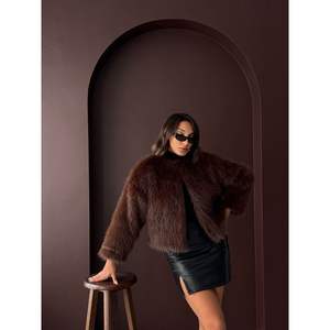 Abrigos de Piel Sintética Elegantes para Mujer Topshow - Product Image 3