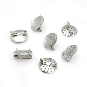 Soporte de broche de acero inoxidable, cierre redondo hueco para accesorio de corsage, componente de joyería de moda unisex - Product Image 1