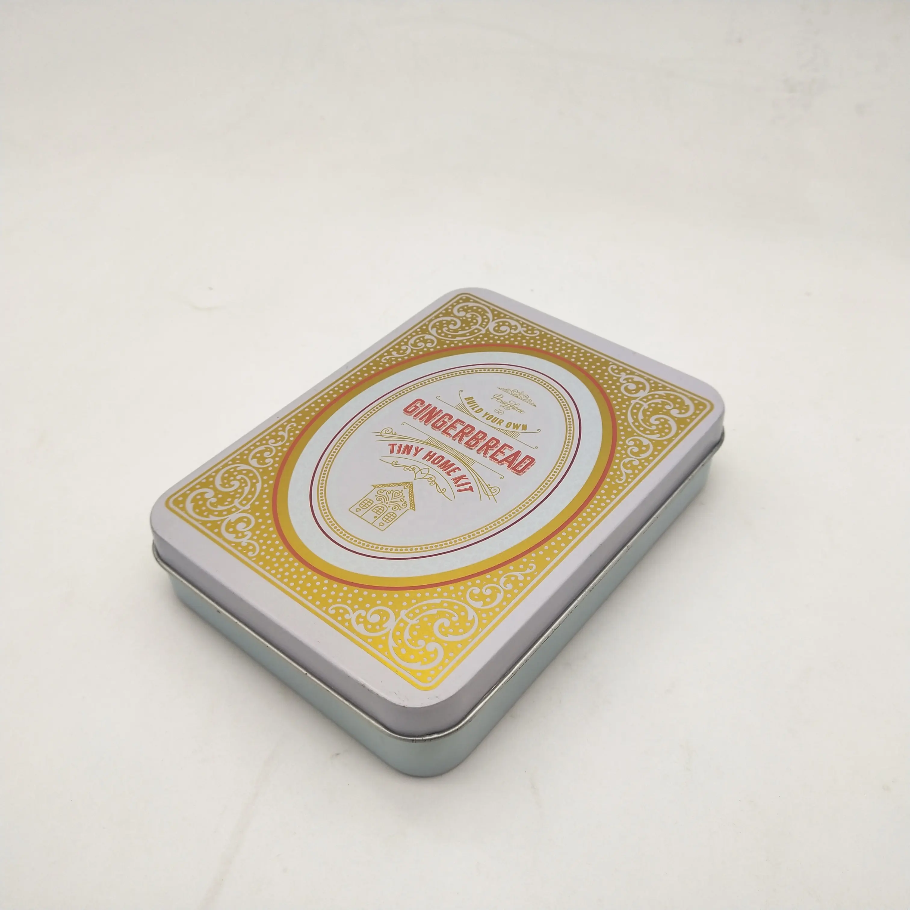 ポーカートランプ用のカスタマイズされたマットプリントコンドームパッキングブリキ浅い移動長方形ブリキの箱
