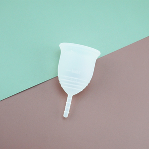 Fabricant de coupe de Cycle réutilisable Logo Laser médical <span class=keywords><strong>Silicone</strong></span> femmes coupe menstruelle Oem coupe menstruelle souple - Product Image 2