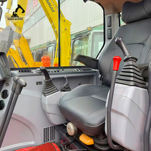 Les chenilles sont en bon état pendant la promotion limitée sur l'excavatrice d'occasion Doosan DX60-9C pour les travaux d'excavation de bâtiments - Product Image 4