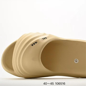 Pantuflas de Diseñador para Hombre y <span class=keywords><strong>Mujer</strong></span>, Pantuflas Originales con Logotipo, <span class=keywords><strong>Zapatos</strong></span> de Playa para Hombre, Sandalias Ligeras de EVA para Hombre - Product Image 3