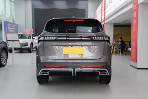 Venta al por mayor de Jetour X70 Plus, nuevo SUV mediano, 1.6TGDI, 197HP, 5 puertas, 7 plazas, automático, de gasolina, para exportación. - Product Image 3