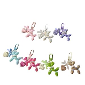 Oferta Caliente: Llaveros 3D de Dibujos Animados, Accesorios y Abalorios, Lindos Llaveros de Anime, Llavero de Perro Globo para Bolsos de Niñas y Mujeres con Flor - Product Image 2
