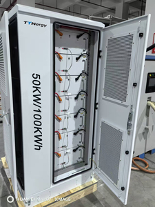 Système industriel et commercial de stockage d'énergie haute tension BESS 100kWh 215kWh Armoire extérieure 261kWh Batterie 372kWh - Product Image 4