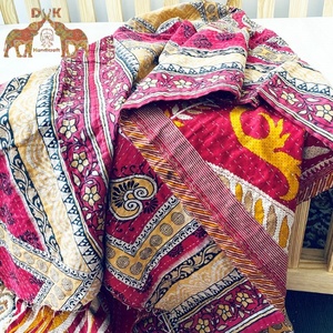 Kantha-colcha vintage de sari reciclado, colcha hecha a mano de bengalí gudari - Product Image 2