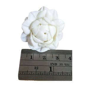 Cuentas de Flores de Jazmín de Doble Capa Hechas a Mano con Orificio de 3 cm, Artesanía Tailandesa, Estas Hermosas Cuentas de Jazmín de Doble Capa - Product Image 1