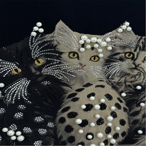 T-shirt décontracté vintage à manches courtes pour <span class=keywords><strong>femme</strong></span>, nouveau style été, en coton 210g, noir, imprimé trois chats, avec décoration en strass - Product Image 3