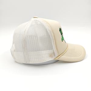 Casquette Trucker 5 Panneaux en Tissu Oxford Chevron Dobby avec Mousse, Couleur Unie, Maille Respirante, Logo Personnalisé, 70 Couleurs, Plage, Hip Hop, Vente en Gros OEM - Product Image 5
