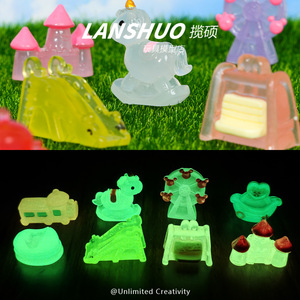 Kit de bijoux DIY Lanshuo en résine 3D miniature qui brille dans le noir, thème parc d'attractions, pour décorations de bureau et porte-clés de jeu d'imitation - Product Image 1