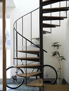 Escadas Caracol Modernas para Interiores e Exteriores de Fabricantes Chineses Design de Metal Durável para Moradias Apartamentos Hotéis - Product Image 4