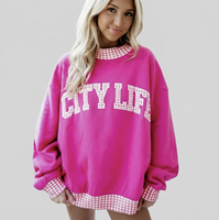 Sweat-shirt à capuche ample et décontracté pour femme, personnalisé avec impression de lettres, en molleton bouclette, avec empiècements à carreaux vichy sur le col, les poignets et le bas, vente en gros