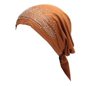 Nouveau chapeau turban indien en coton pour <span class=keywords><strong>femme</strong></span>, style européen et américain, orné de strass incurvés, couleur unie, AliExpress - Product Image 3
