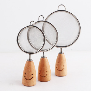 Usine En Gros Ins Style Coréen Plusieurs Types Original Sourire Visage Ménage <span class=keywords><strong>Cuisine</strong></span> Alimentaire <span class=keywords><strong>Ustensiles</strong></span> <span class=keywords><strong>De</strong></span> <span class=keywords><strong>Cuisine</strong></span> En Bois - Product Image 2
