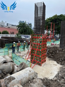 Lianggong High Efficiency And Reusable Column <strong>Formwork</strong> Adjustable Steel Frame For Concrete Casting - Product Image 5