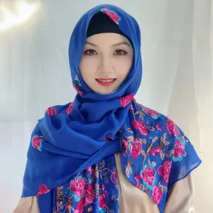 Luxury Flower Embroidered Hijab Hot Diamond Scarf Tassel Wrap Muslim Headband Female Islamic Head Cover Voile Shawls Supplier
