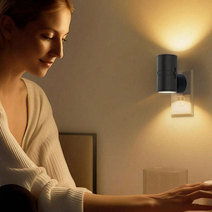 Sensor de movimiento Baiyeco, enchufe de pared, luz nocturna, sensor de movimiento <span class=keywords><strong>LED</strong></span> regulable, luz nocturna para baño, dormitorio, pasillo