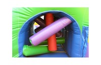 Château gonflable commercial multicolore avec toboggan, jeu de défis pour enfants en PVC, idéal pour les fêtes en extérieur et la location, modèle de jeu gonflable amusant