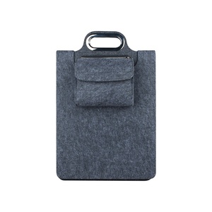 Funda Multifuncional 3 en 1 para Portátil, Personalizable, Negra y Gris, con Carga Inalámbrica y Alfombrilla para Ratón, para Viajes de Negocios - Product Image 3