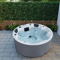 Rond Carré 2 4 6 8 Personne Portable Extérieur Spa Piscine Air Jet Bubble Spa Swim Pvc Gonflable Spa Hot Tub Jaccuzi
