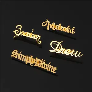Personalizado Personalizado Broche de Ouro Feminino com Carta Inicial Artwork Pin para Bag Lapel Company Logo Bridesmaid Wedding Gift