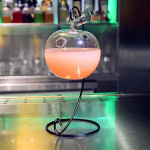 Bola sin plomo colgante en forma de manzana, vaso de cristal con soporte de metal para bebida fría, zumo de fruta, cóctel, nuevo diseño