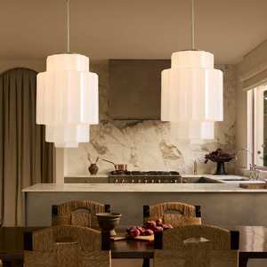 Lampe suspendue <span class=keywords><strong>Jules</strong></span> en verre laiteux à étages en laiton antique moderne Simig Lighting - Product Image 6