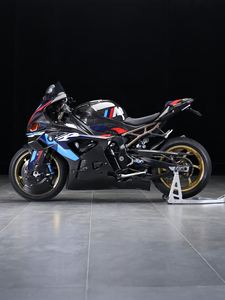 Motocicleta <span class=keywords><strong>BMW</strong></span> S 1000 <span class=keywords><strong>RR</strong></span> Versión <span class=keywords><strong>M</strong></span> Modificada para Pista, de Alto Rendimiento y Carreras - Product Image 2