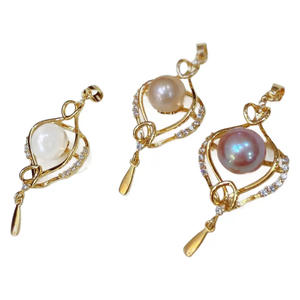 Collier pendentif en perles d'eau douce naturelles pour femmes européennes et américaines, bijoux de mode de luxe léger, chaîne de clavicule pour filles - Product Image 5