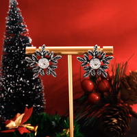 Boucles d'oreilles clous en zircon en forme de feuille de flocon de neige de Noël, en alliage plaqué or et argent, style vintage antique, cadeau de fête, boucles d'oreilles fleur en pierres précieuses pour femme
