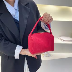 Bolsos de Mano Pequeños de Pana Personalizados al por Mayor para Mujer, Lindos Bolsos de Tela con Cremallera y Correa para el Hombro - Product Image 6
