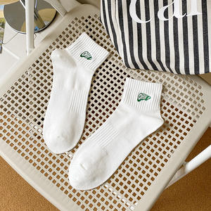 Primavera y verano bordado <span class=keywords><strong>OHH</strong></span> letra Color sólido deportes cintura Cinching hombres calcetines absorbentes de sudor - Product Image 3