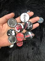 Botones Redondos Personalizados de Hojalata Pintada Moderna al por Mayor de 58mm/75mm con Pin de Seguridad
