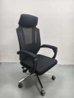Chaise de bureau pivotante classique noire en tissu maillé, modèle populaire, à prix abordable
