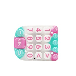 Özelleştirilmiş OEM dayanıklı butonlar elektronik tuş takımı push <span class=keywords><strong>button</strong></span> iletken karbon hap ile silikon tuş takımı klavye kapakları - Product Image 3