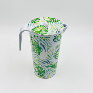 Jarra de Agua de Melamina con Diseño de Hojas Tropicales, Juego de 2, 1500 ml, Color Blanco, Cilíndrica, con Tapa, <span class=keywords><strong>para</strong></span> Bebidas al Aire Libre - Product Image 2