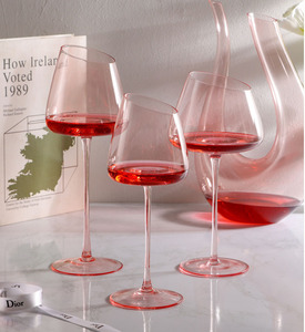 Calici Moderni in Cristallo Soffiato a Mano per <span class=keywords><strong>Vino</strong></span> <span class=keywords><strong>e</strong></span> Champagne, <span class=keywords><strong>Bicchieri</strong></span> Rosa <span class=keywords><strong>e</strong></span> Blu per Matrimoni, Feste <span class=keywords><strong>e</strong></span> Ristoranti - Product Image 4