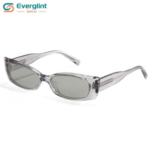 Occhiali da Sole Polarizzati <span class=keywords><strong>di</strong></span> Tendenza con Lenti Piccole Stile Cat Eye, Montatura in Acetato Rettangolare per Donne e Uomini - Product Image 5