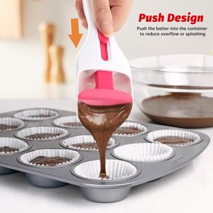 Distributeur de pâte à crêpes, cupcakes et gaufres en plastique – Accessoires de cuisine et outils de pâtisserie pour une vie plus facile - Product Image 4