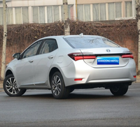 Toyota Corolla Hybride d'occasion 2016 1.8L CVT, version haut de gamme, configuration complète, voiture d'occasion fiable pour l'exportation