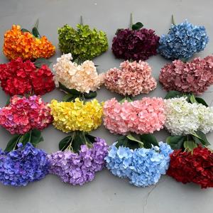 Fiori di Seta per Matrimoni all'Ingrosso, 5 Teste di Ortensia Artificiale Rossa, Rosa e Bianca per Decorazioni Nuziali - Product Image 1