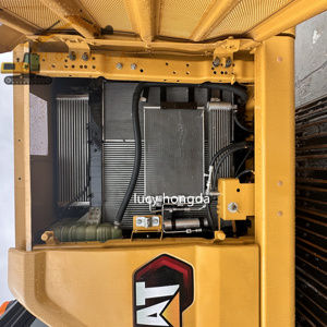 Excavatrice hydraulique sur chenilles Caterpillar 320GC utilisée pour le matériel de construction moyen adapté pour CAT Engine Core Motor Pump PLC - Product Image 4