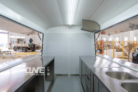 Nouveau design, prix d'usine, chariot mobile pour restauration rapide, chariot personnalisé en acier inoxydable à 4 roues, cuisine complète, camion de restauration électrique