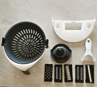 Offre Spéciale : Hachoir à Légumes Multifonctionnel avec Panier Égouttoir, Mandoline et Coupe-Oignon pour la Cuisine