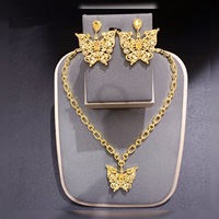 TIANSHE Ensemble de bijoux vintage haut de gamme de style français, romantique et luxueux, avec pendentif papillon exquis, boucles d'oreilles, collier et bague