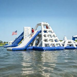 Parcours d'escalade gonflable multi-niveaux de qualité commerciale avec grand toboggan pour hôtels et complexes hôteliers - Product Image 1