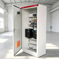 Tableau de distribution électrique triphasé industriel basse tension 380V 630A avec disjoncteur principal MCCB et connexion par barre omnibus en cuivre IP54