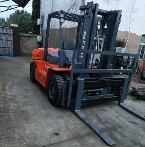 รถยกดีเซลยี่ห้อดัง รุ่น Heli 5 ตัน มือสอง เครื่องยนต์ Isuzu เสากระโดงสองท่อน ยางตัน ระบบไฮดรอลิก พร้อมอุปกรณ์เปลี่ยนทิศทางด้านข้างแบบพกพา - Product Image 2