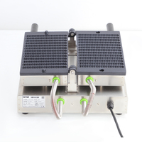 Delbosen nouveau modèle de gaufrier fileté électrique commercial, machine à gaufres mécaniques à long bâton de haute qualité