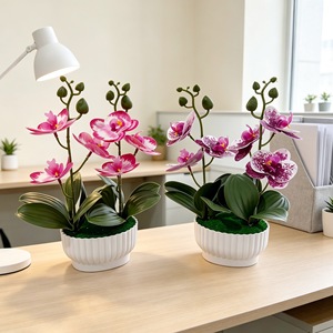 Orchidée Phalaenopsis Artificielle en Bonsaï, 2 Tiges, 6 Fleurs, Plante Artificielle en Caoutchouc Souple, Décoration de Bureau, Ornement d'Intérieur en Pot Vert - Product Image 1